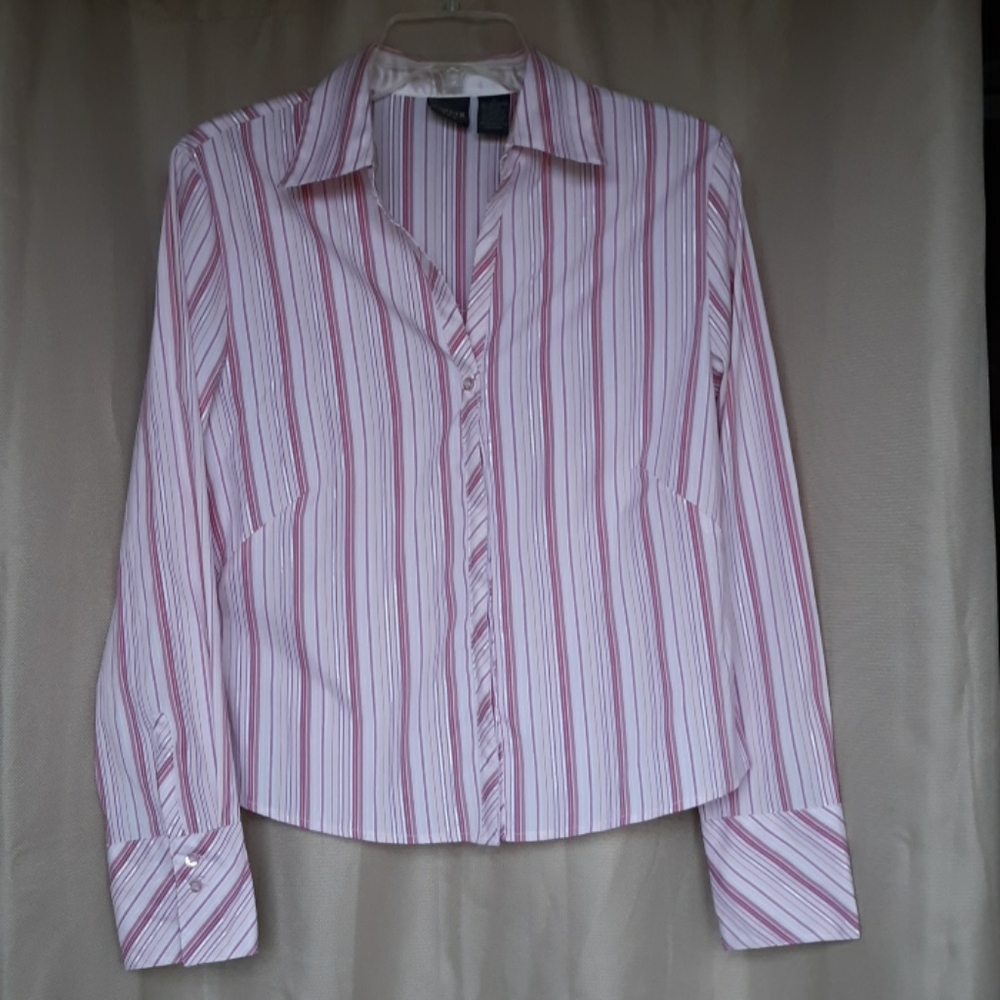 Copper Key V-Neck button up blouse Large